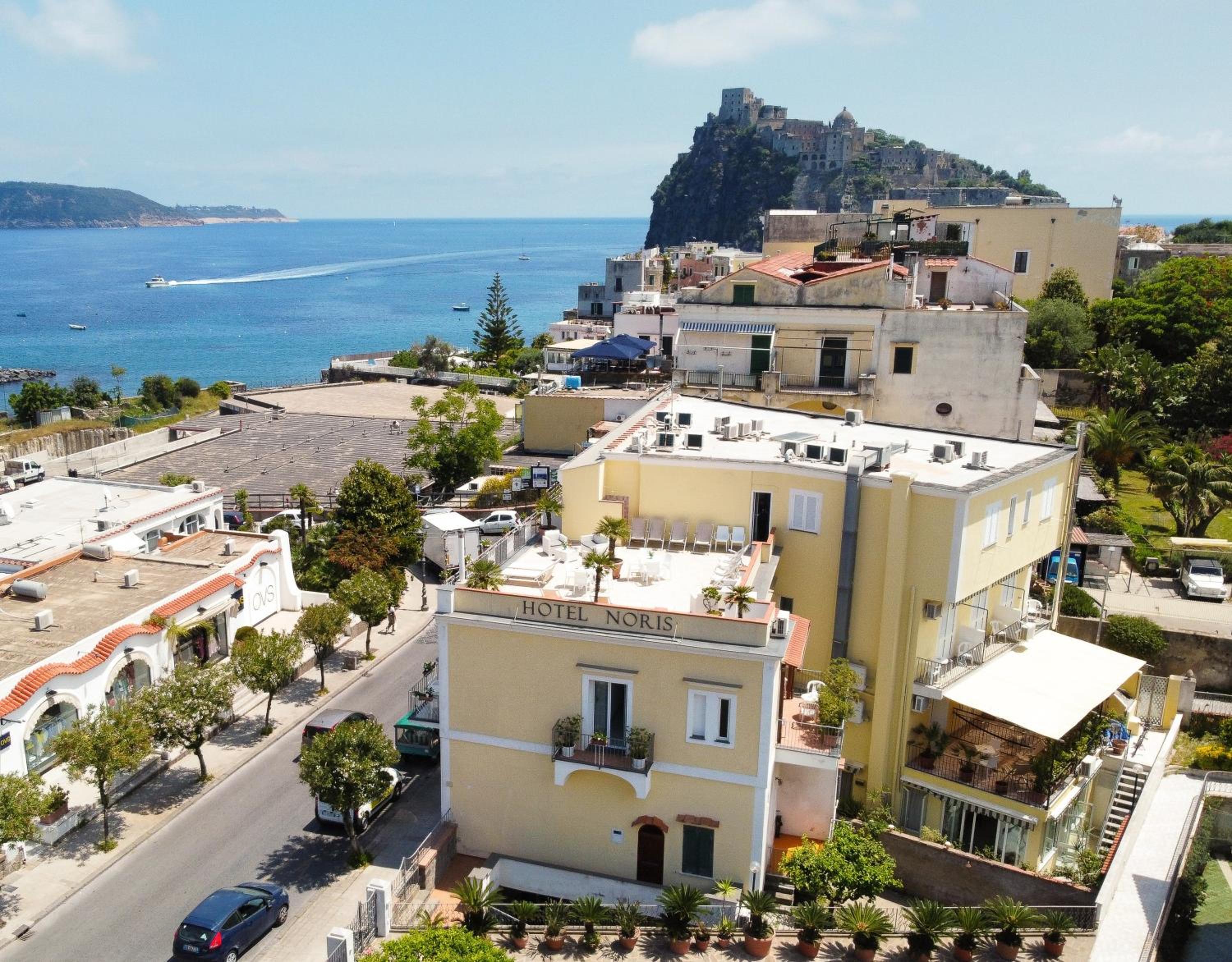 Hotel Noris 2/50