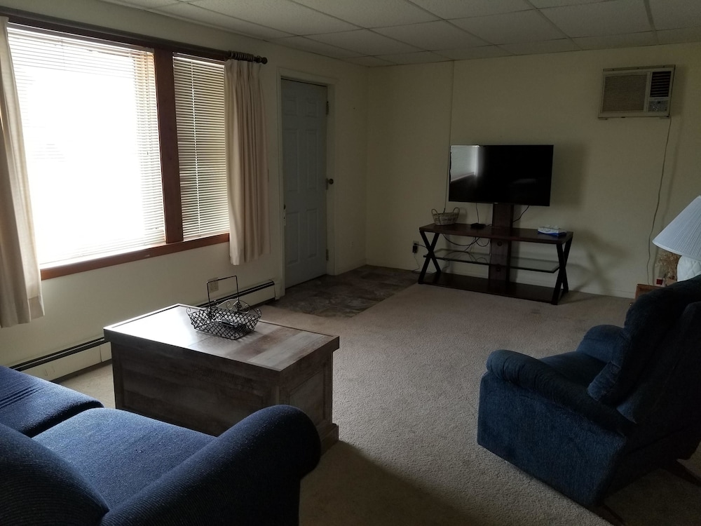 Lakeshor Motor Inn 20/42