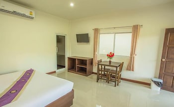 Phuket Airport Villa 14/80