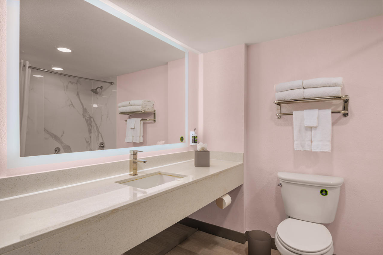B&B Hotel Miami Airport 56/58