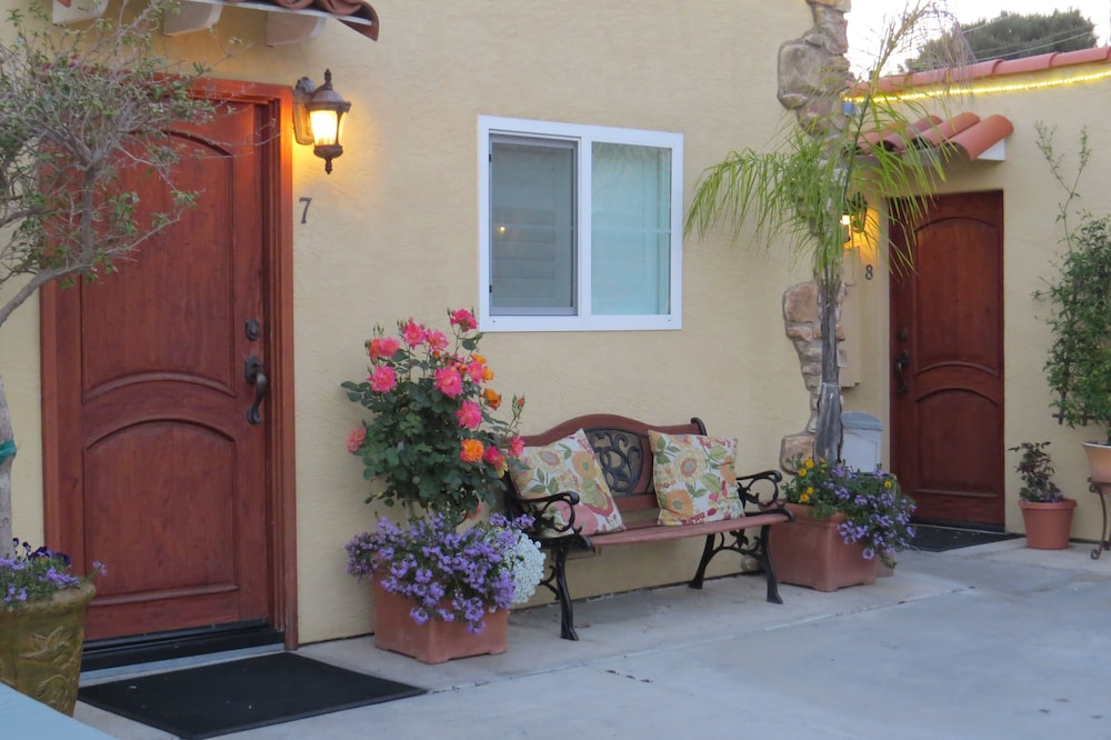 Leucadia Beach Inn 34/52