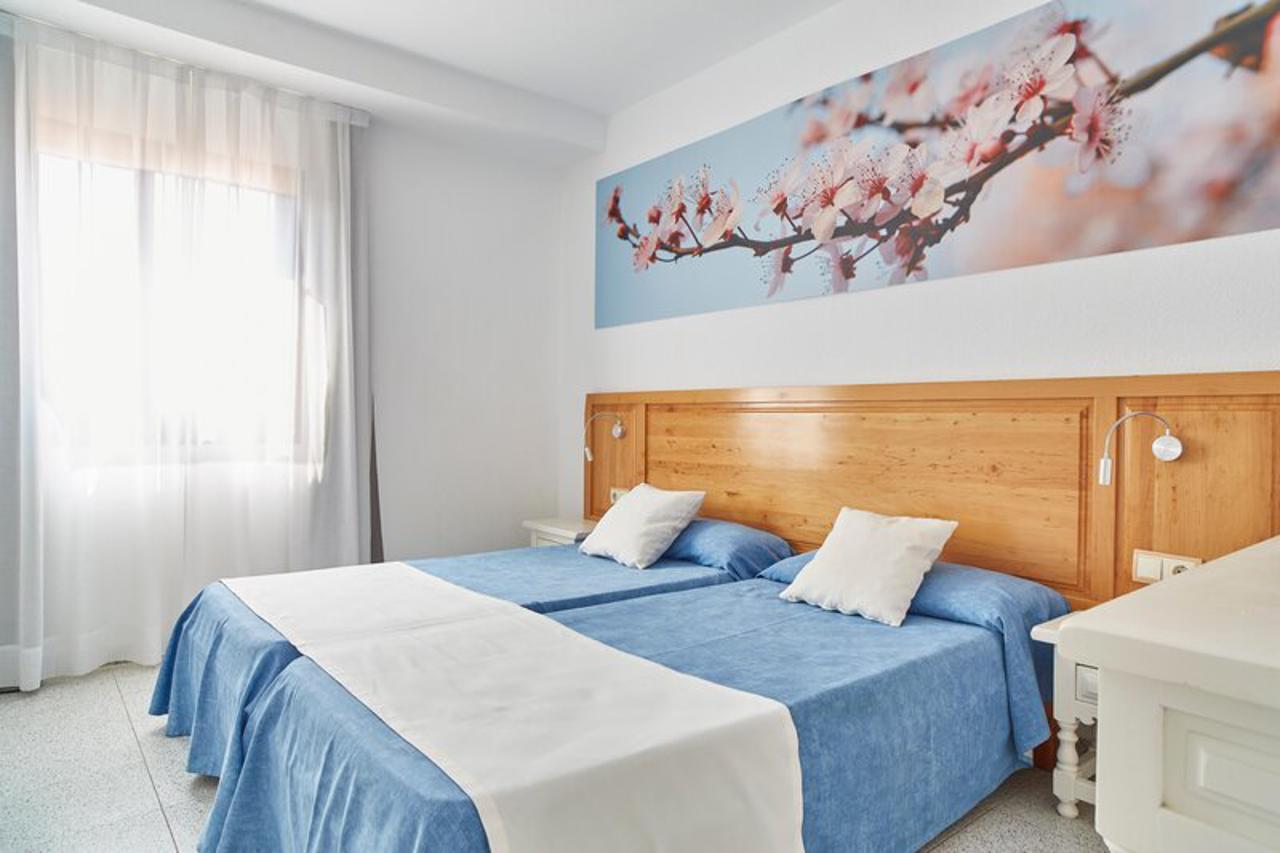 Invisa Aparthotel Casa Luis 9/53