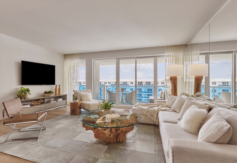 1 Hotel South Beach 50/71