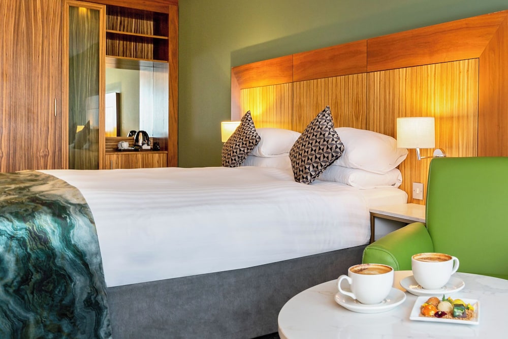 غرفة قياسية بسرير كينج، Glasshouse Hotel 5/7