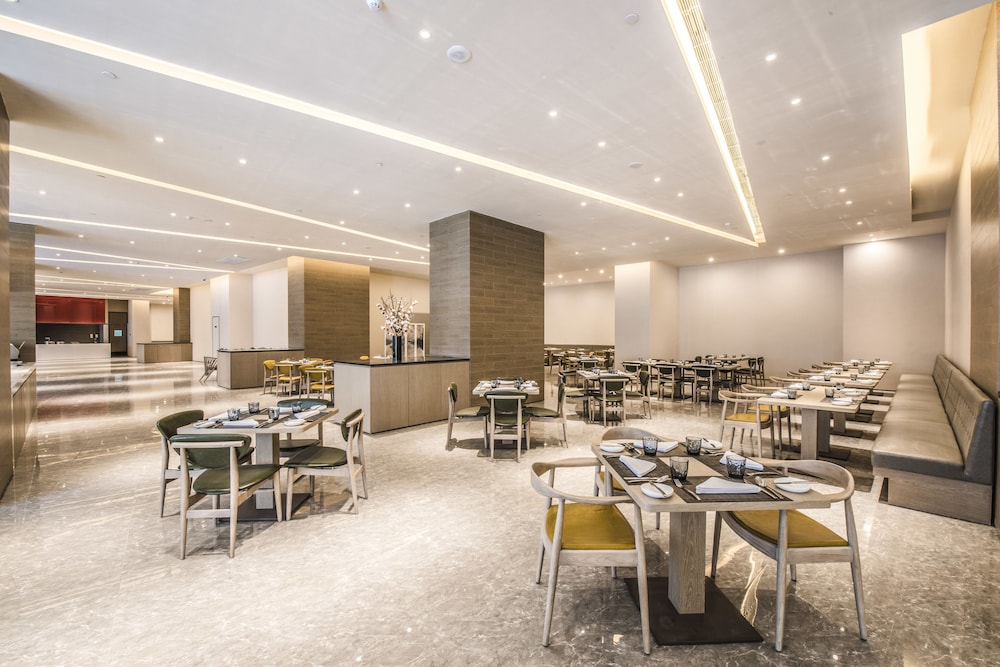 Q-Box Hotel Shanghai Sanjiagang 56/65