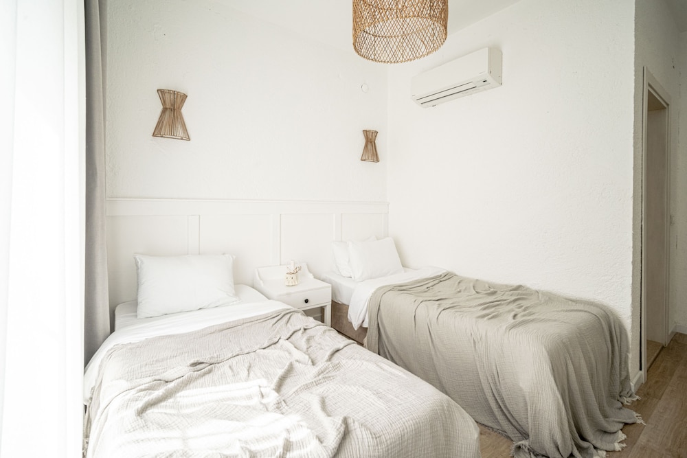 Sandal Alaçati - Adults Only 9/50