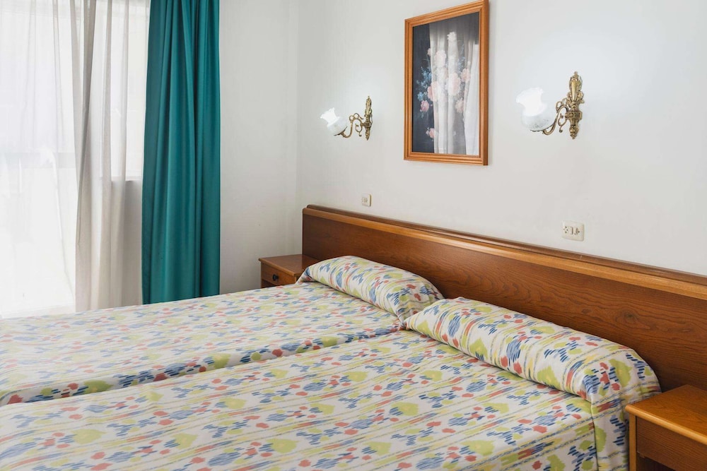 Hotel Amic Can Pastilla 30/60