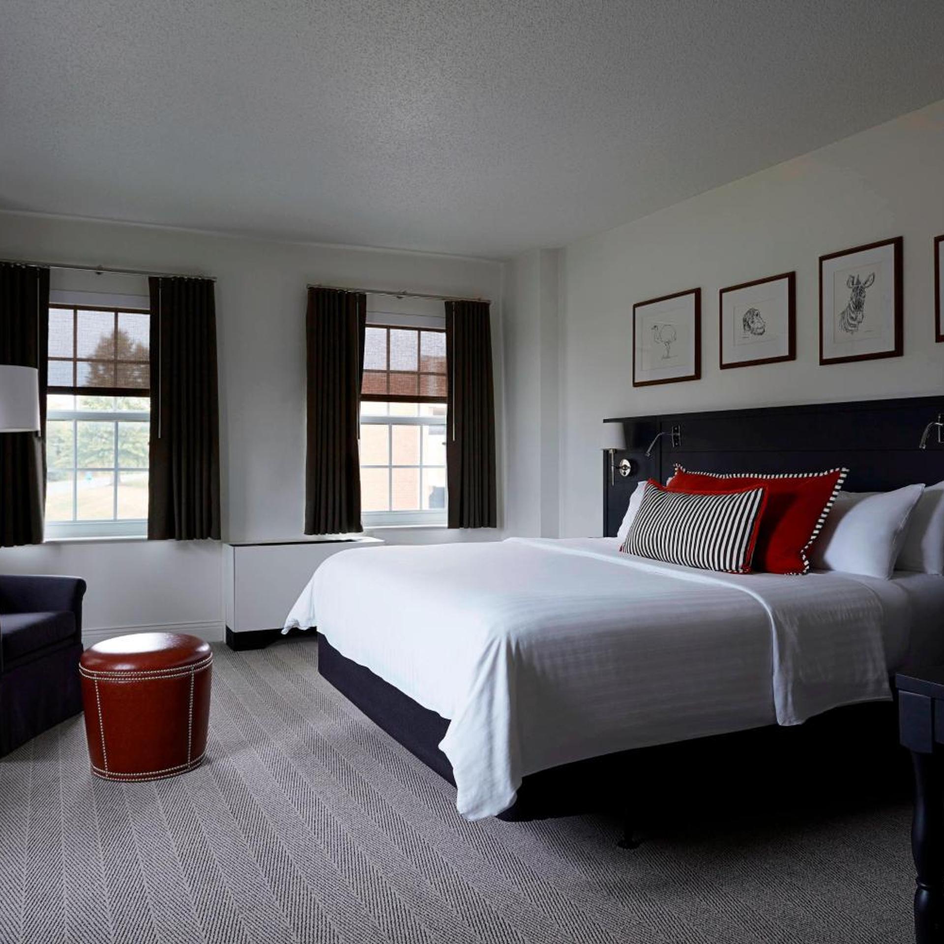 Room, King or Queen Bed, Concierge Level