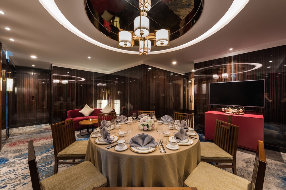 Novotel Shanghai Hongqiao 45/59