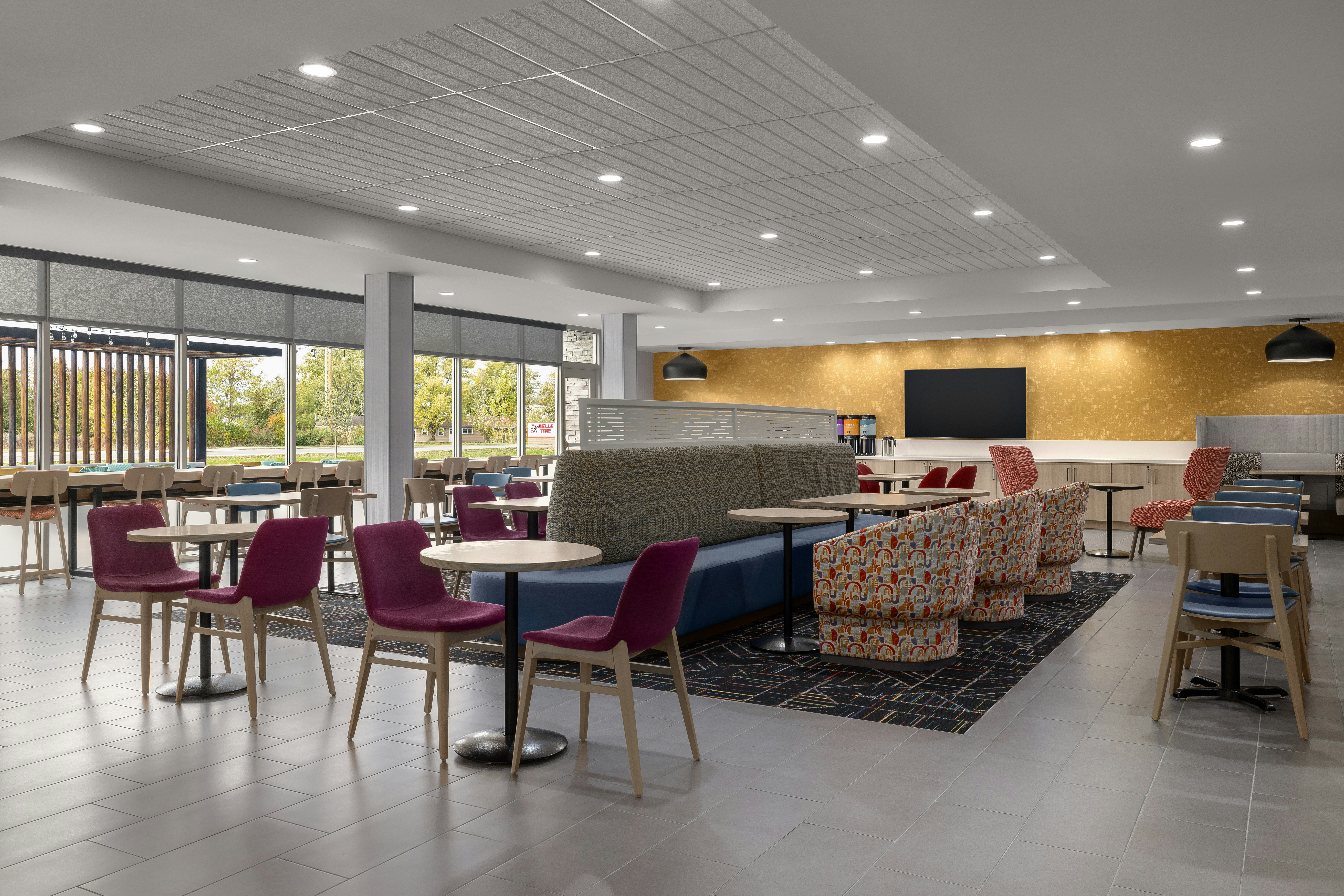 Home2 Suites by Hilton Muncie 22/27