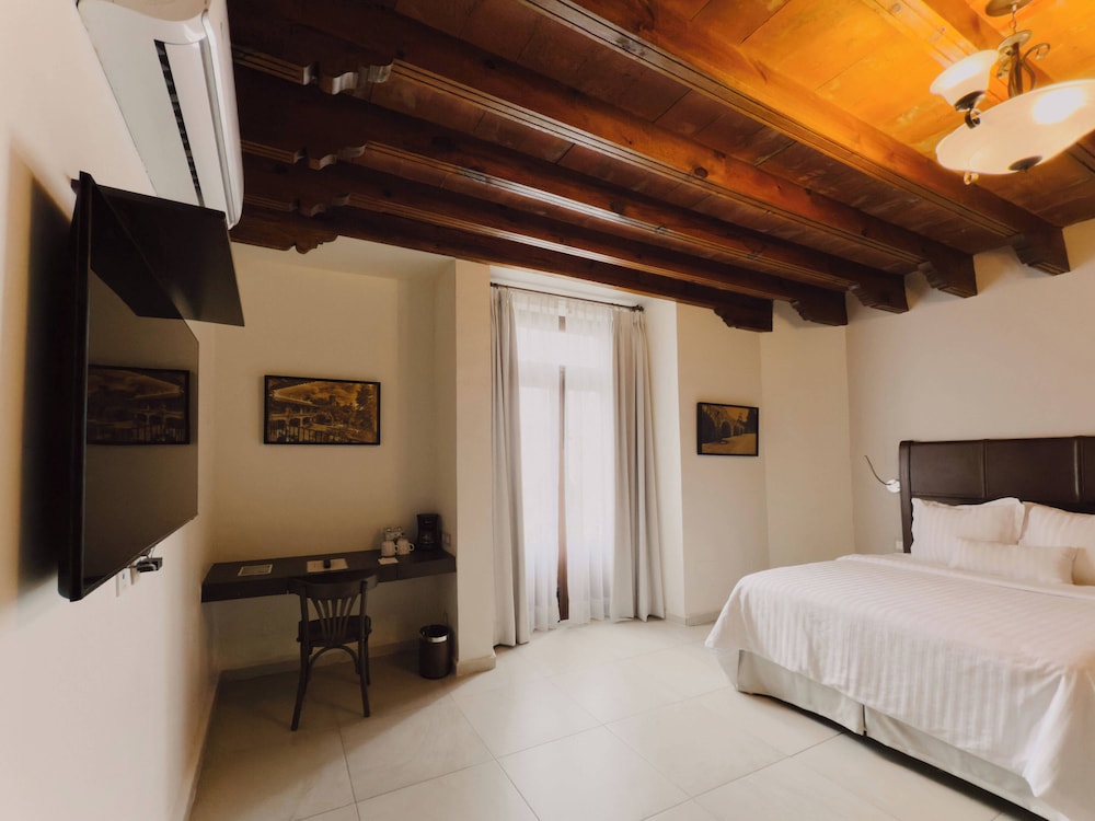 HOTEL HACIENDA LA VENTA 11/50