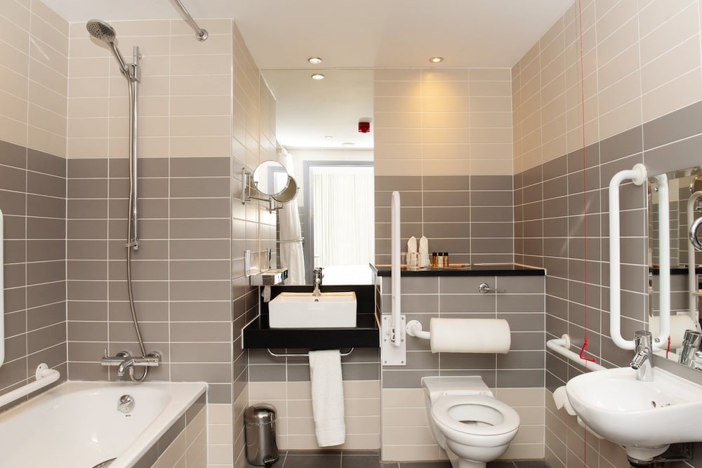 Crowne Plaza Manchester City Centre, an IHG Hotel 28/78