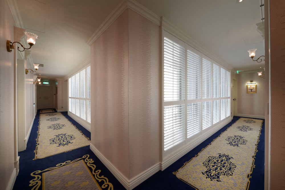 Golden Tulip RS Boutique Hotel 5/50