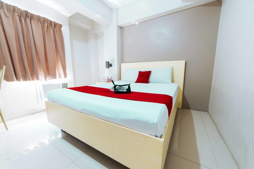 Reddoorz Samat Mandaluyong 7/24