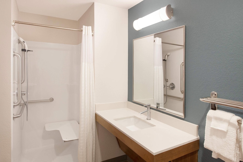 WoodSpring Suites Houston 288 South Medical Center 45/47