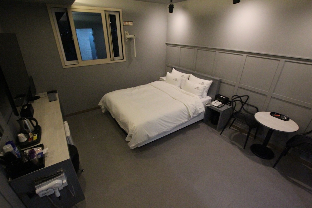 Nova Hotel 14/32
