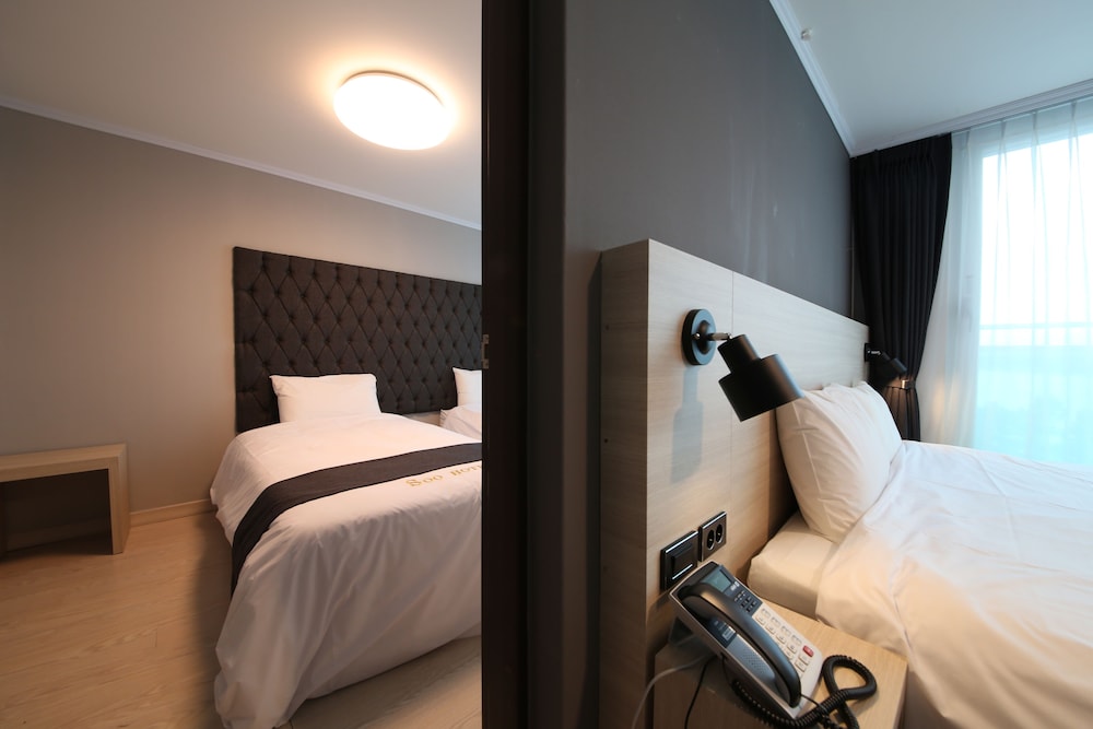 Gyeongpo Soo Hotel 39/68