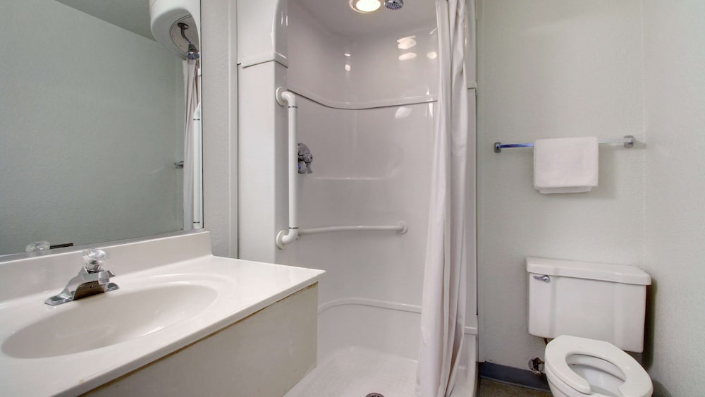 Motel6 Owensboro, KY 47/50