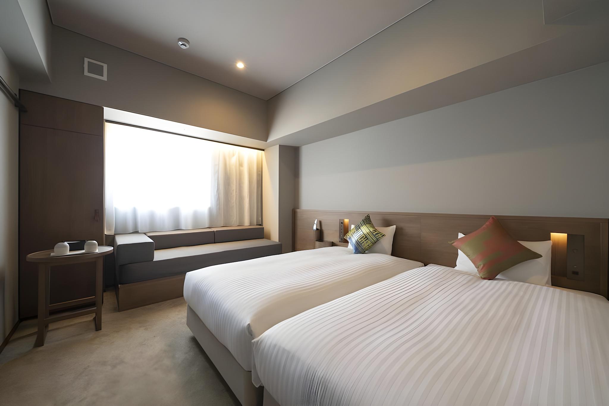 Superior, Single, 2 Double Beds