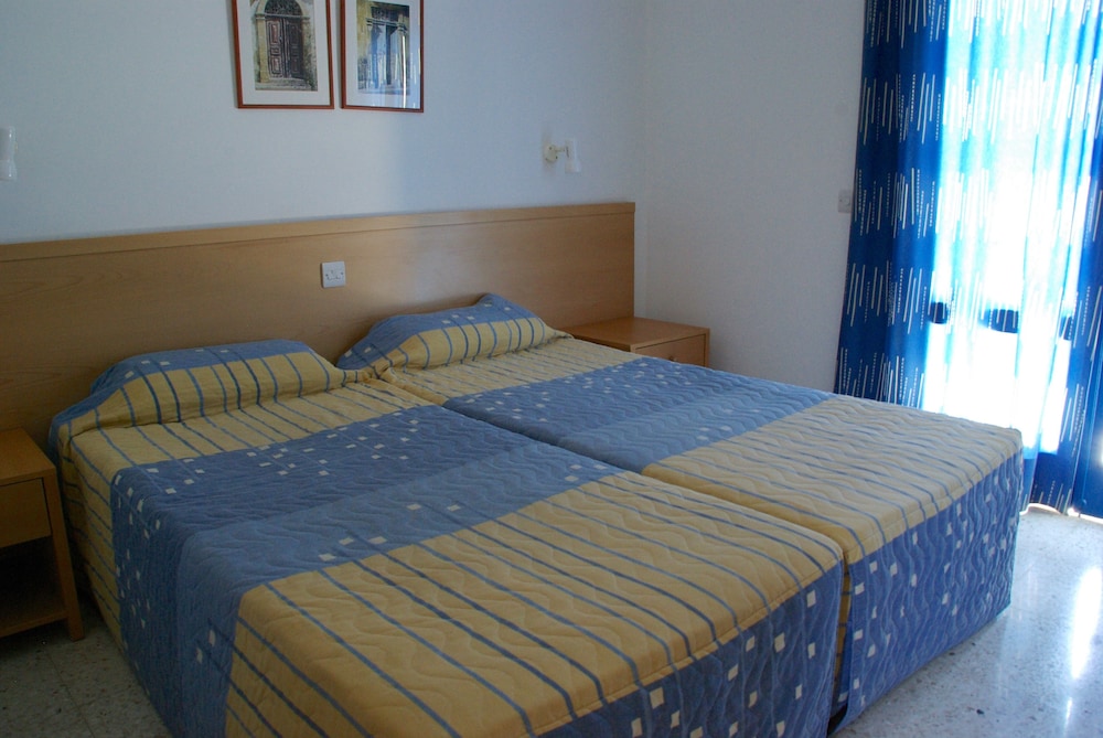 Room at Hylatio Tourist Village, PISSOURI