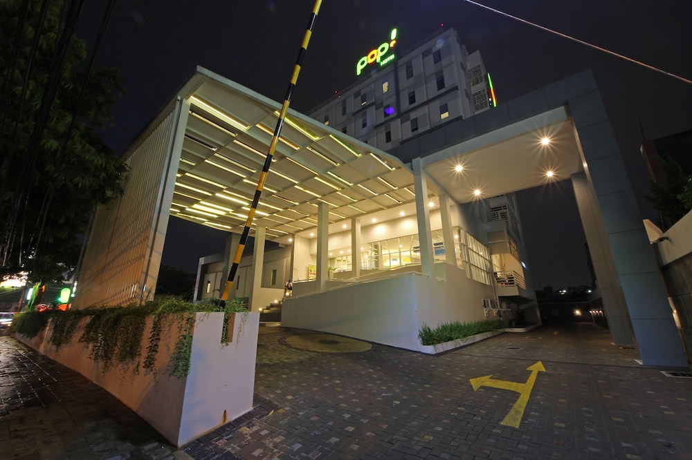 POP! HOTEL KEMANG JAKARTA 33/38