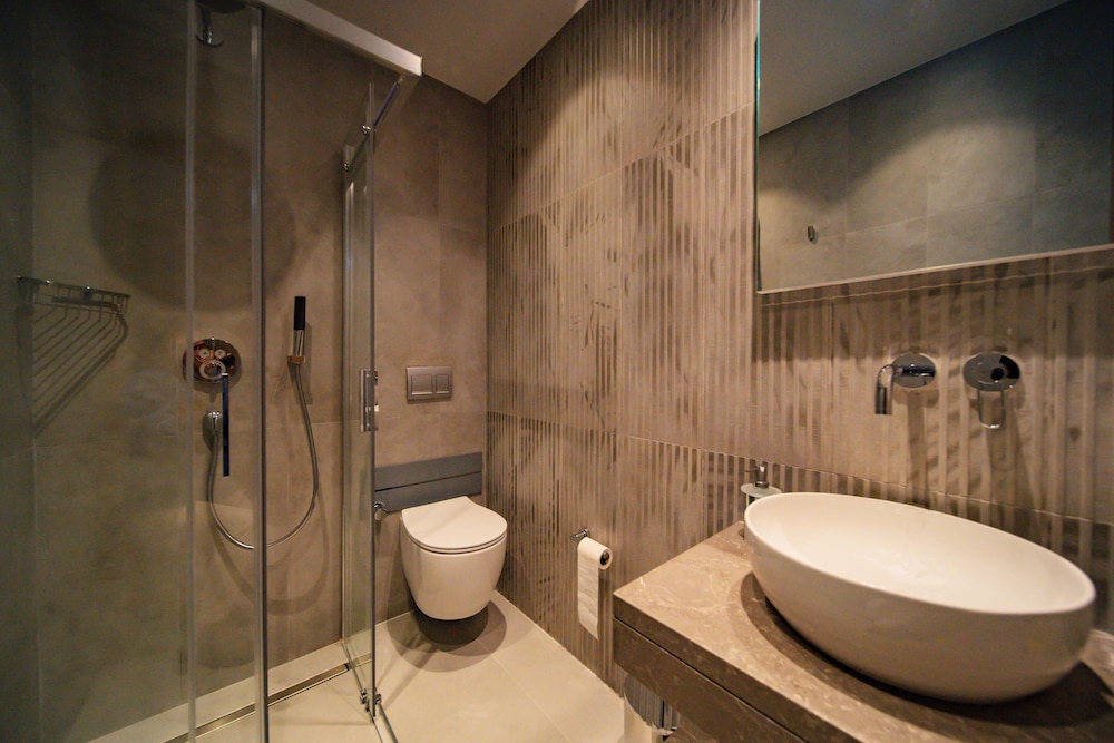 Mare Deluxe Residences and Villas 56/57