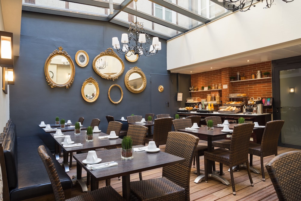 restaurant-cafeteria