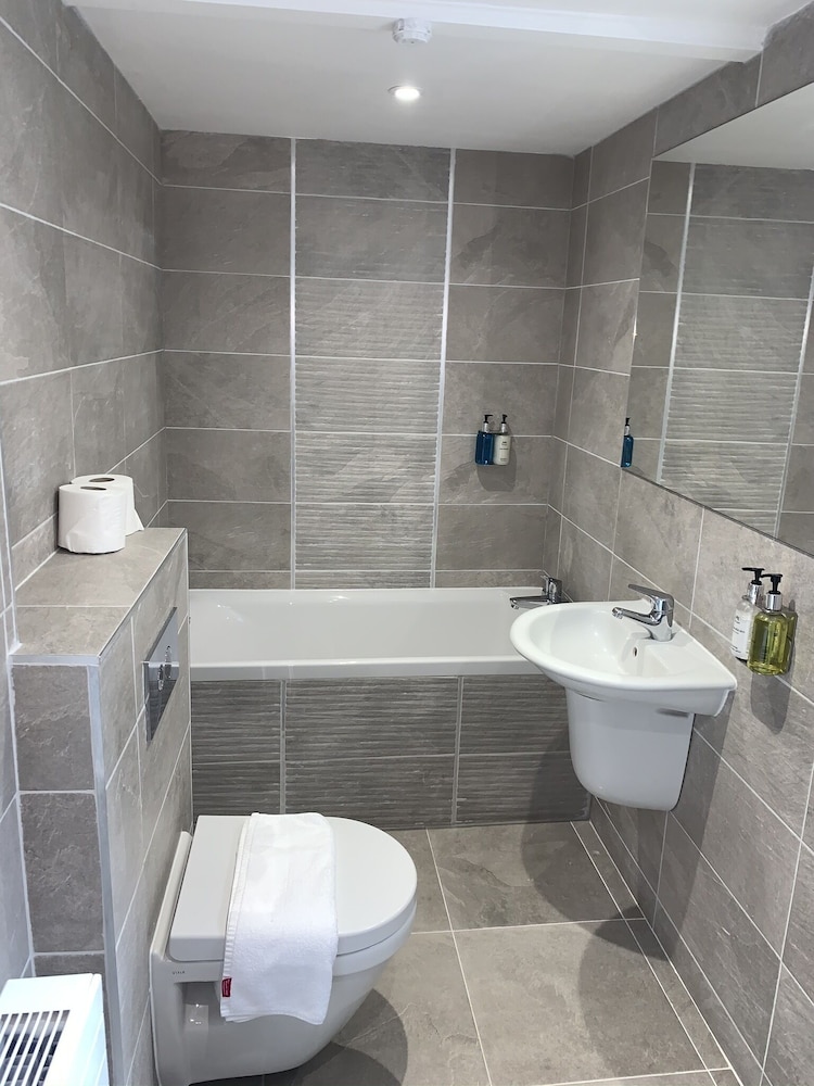 Hedley House Hotel 57/57