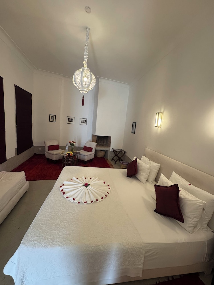 Luxury, Suite, Murphy Bed، Riad Sapphire And Spa 6/10