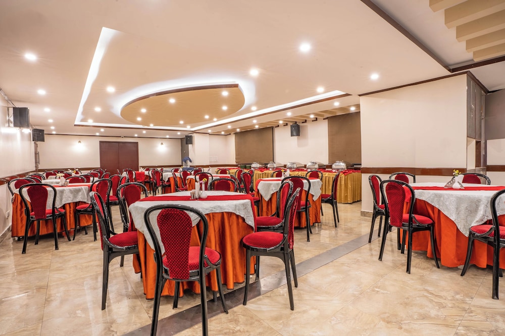 Jai Hotels 38/50