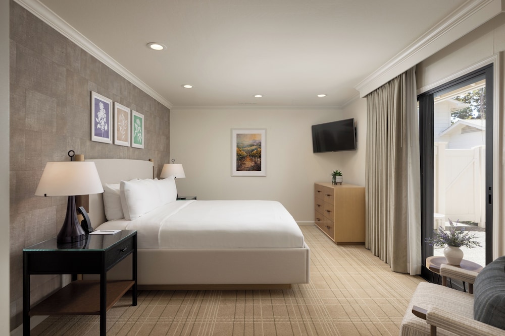 1 Bedroom, Premium, Suite, Mansion, King Bed, Sofa