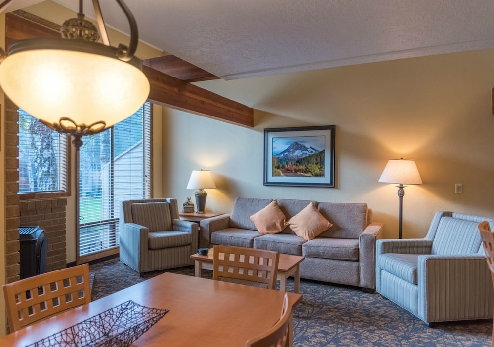 Whispering Woods Resort 37/65