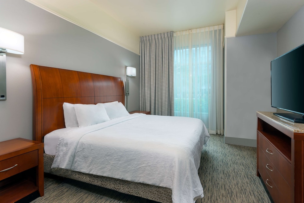 Hilton Garden Inn Tampa Airport 8/55