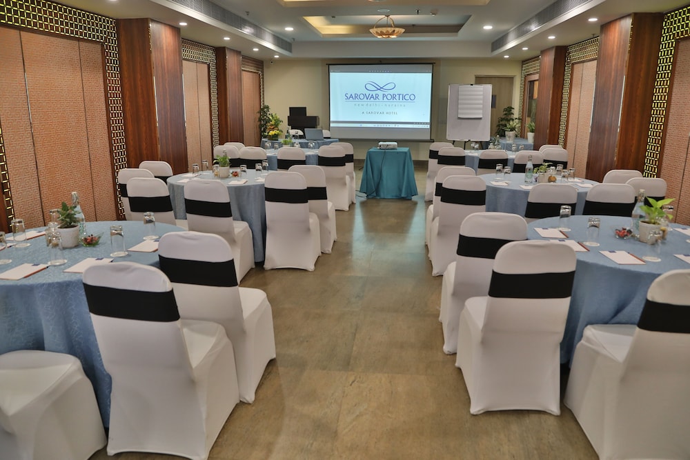 Sarovar Portico Naraina 47/54