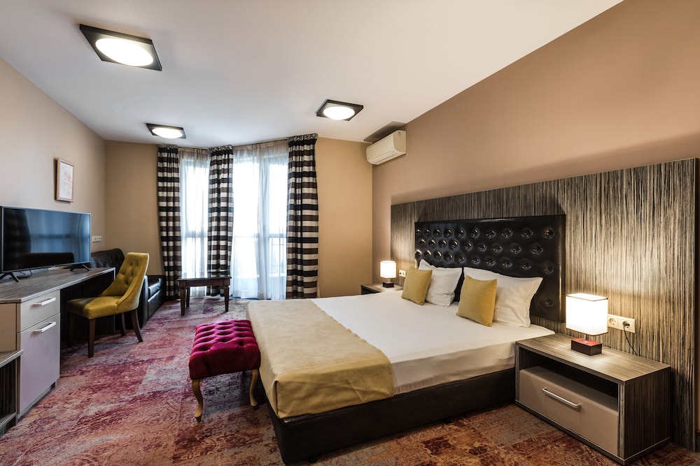 Plaza Hotel Plovdiv 29/68