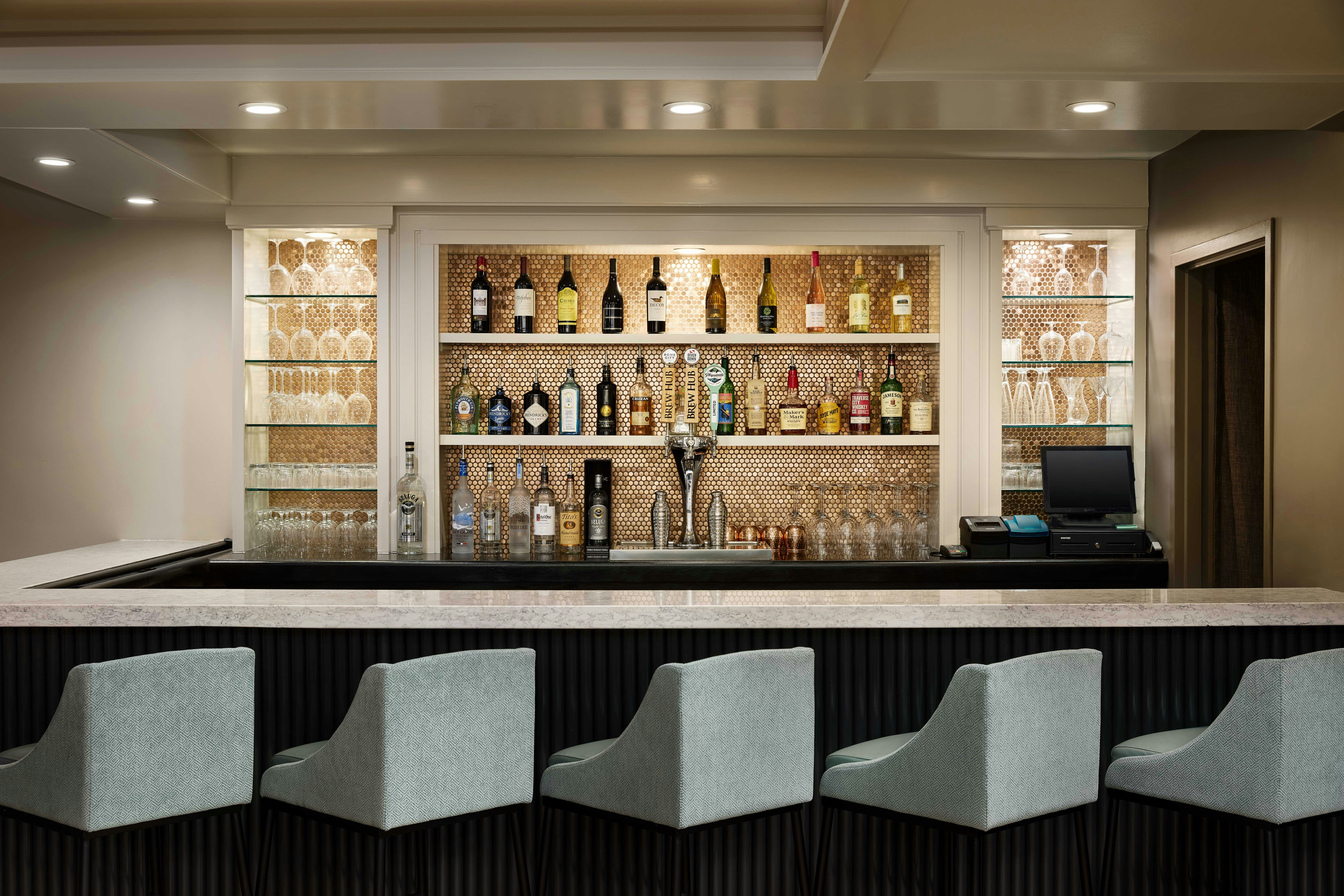 The Terrace Hotel Lakeland, Tapestry Collection by Hilton 50/71