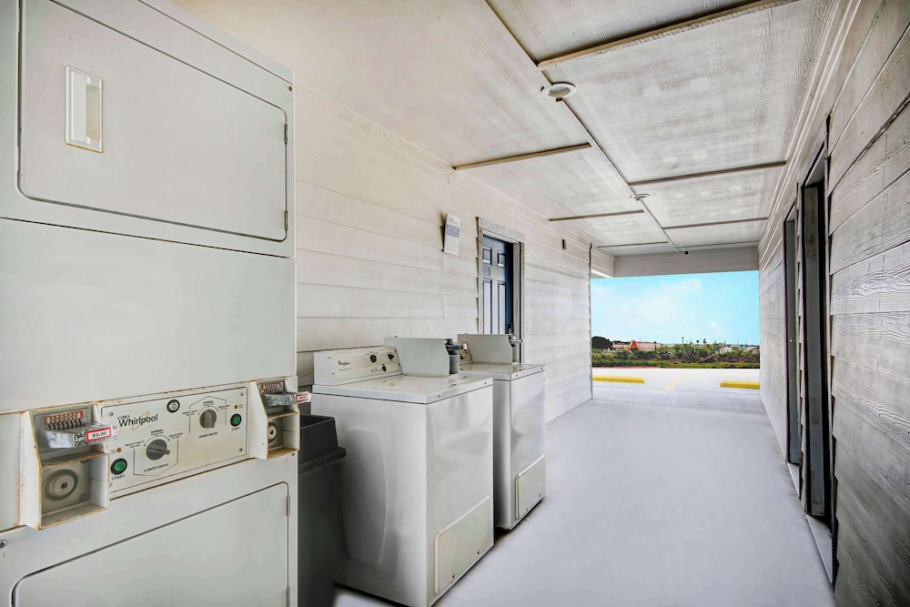 Motel6 Aransas Pass, TX 25/45