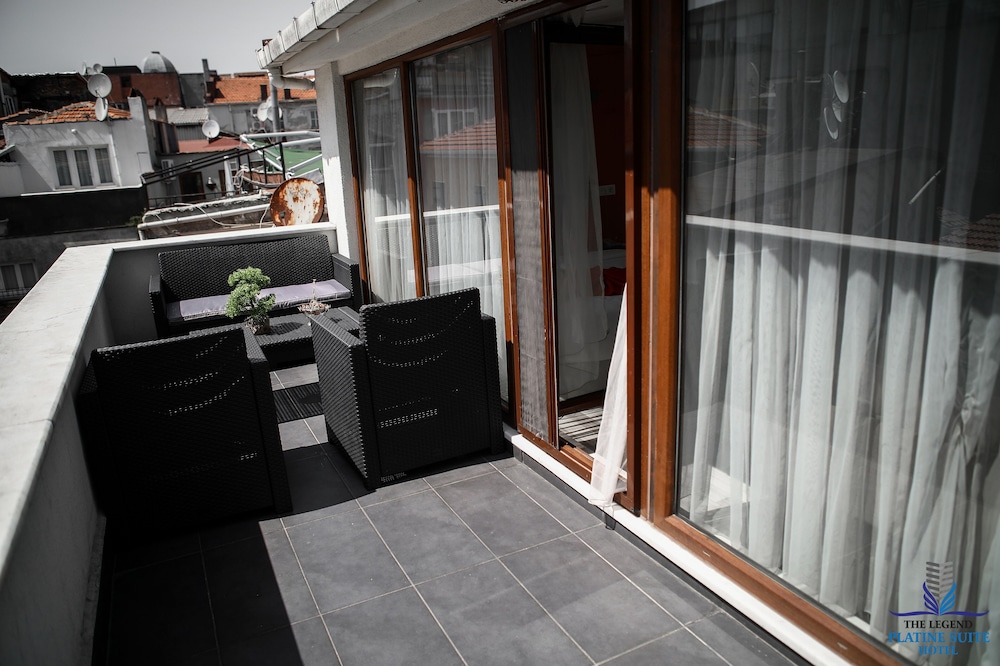 The Legend Platine Suite 36/45