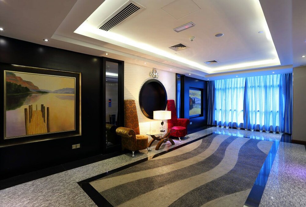 Meritz Hotel 34/70