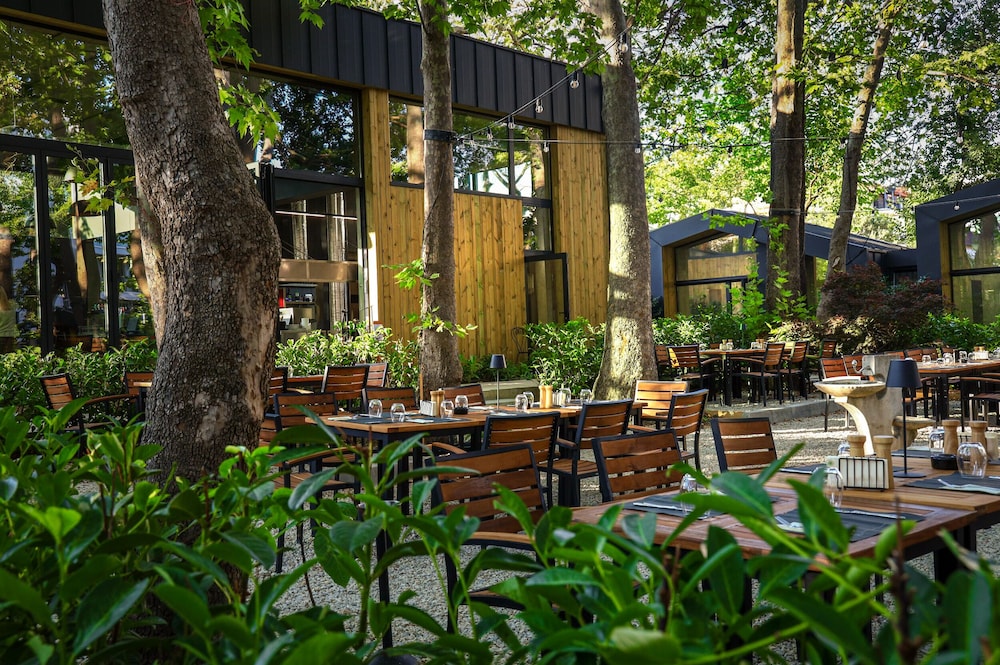 Azur Premium Resort 67/75