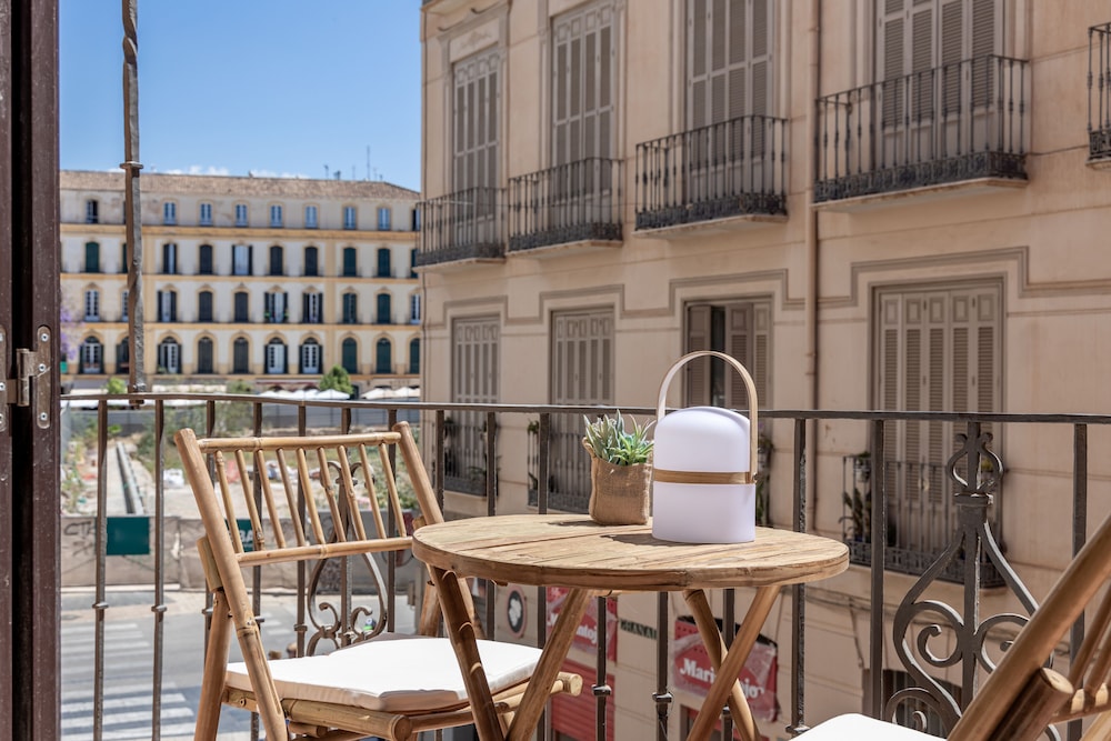 Apartamentos Libere Malaga la Merced 23/31