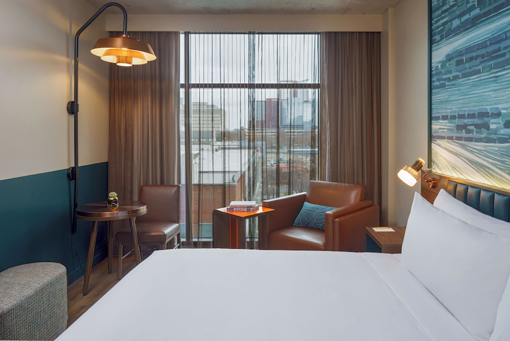 Caption by Hyatt Downtown Nashville The Gulch 23/50