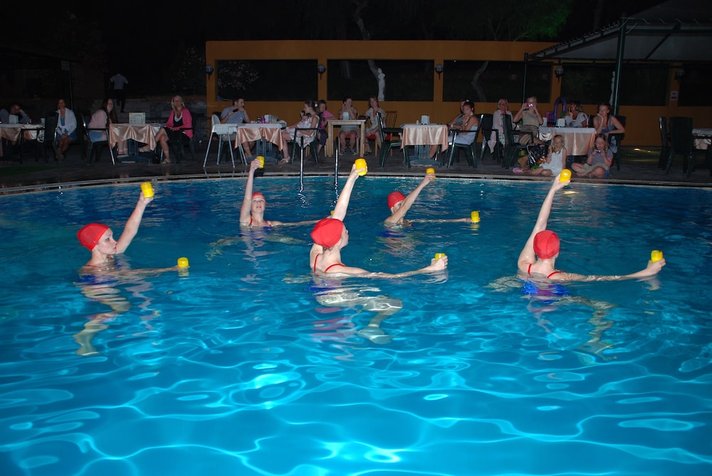 Tuntas Family Suites Kusadasi 26/41