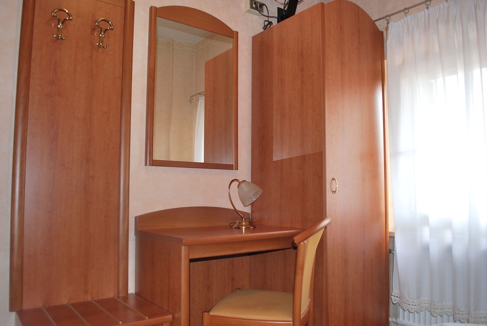 Hotel Siena 7/48