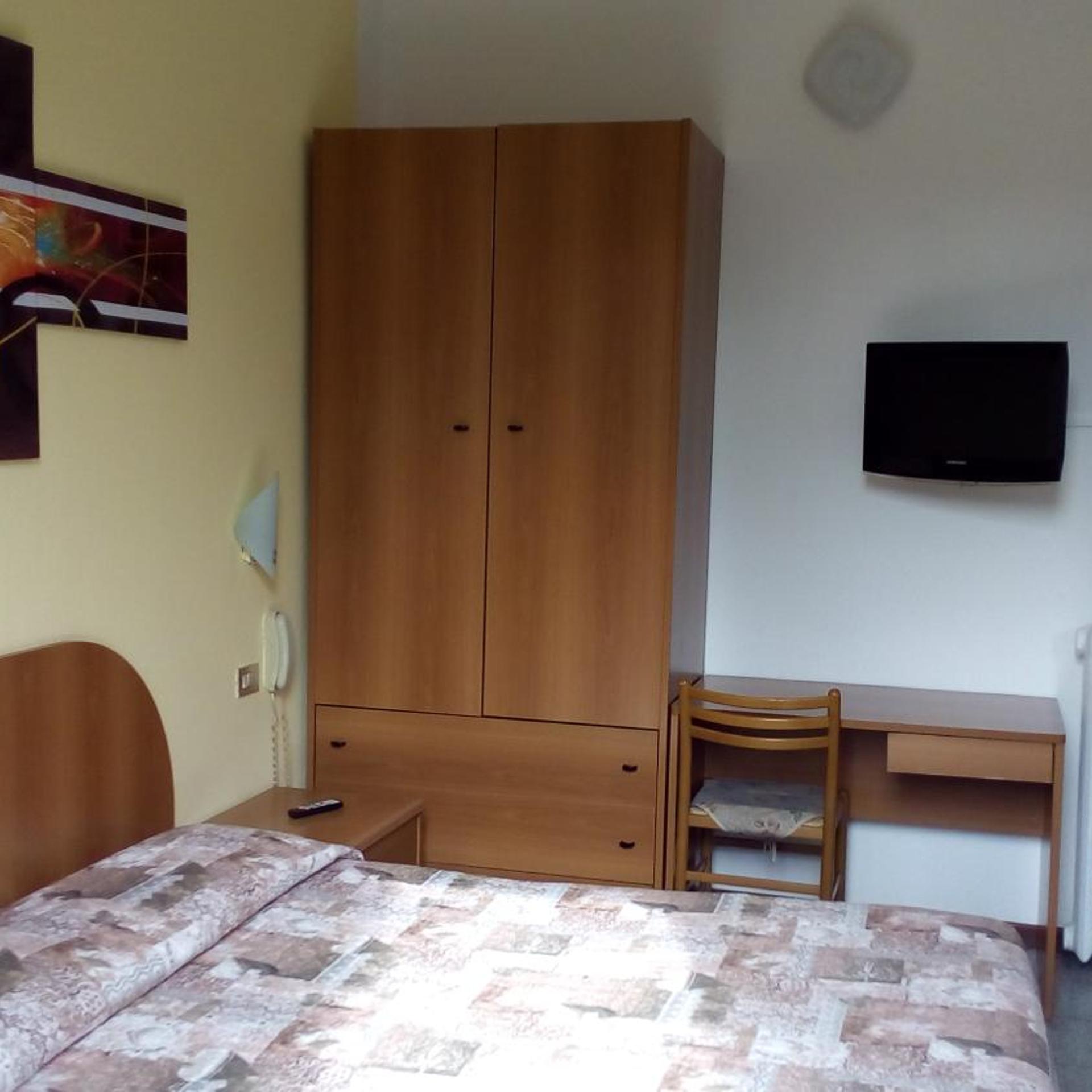 Hotel Tirreno 45/56