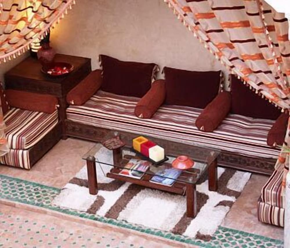 RIAD CANNELLE 33/56