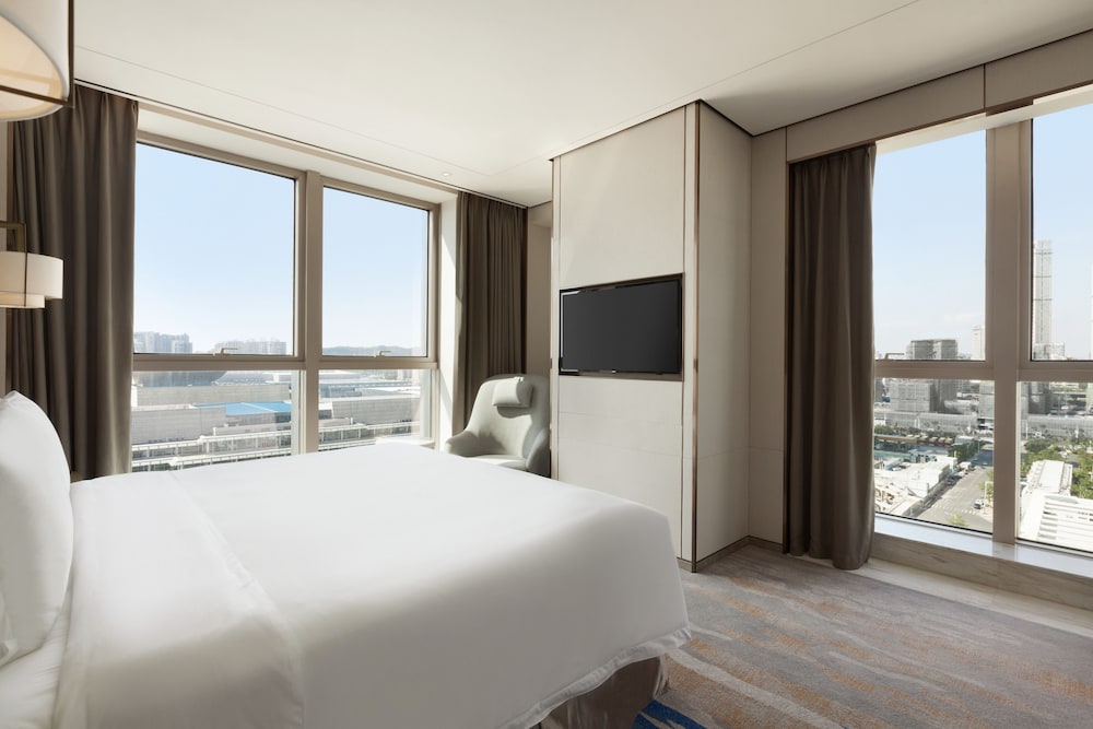 1 Bedroom, Suite, Single Bed, City View