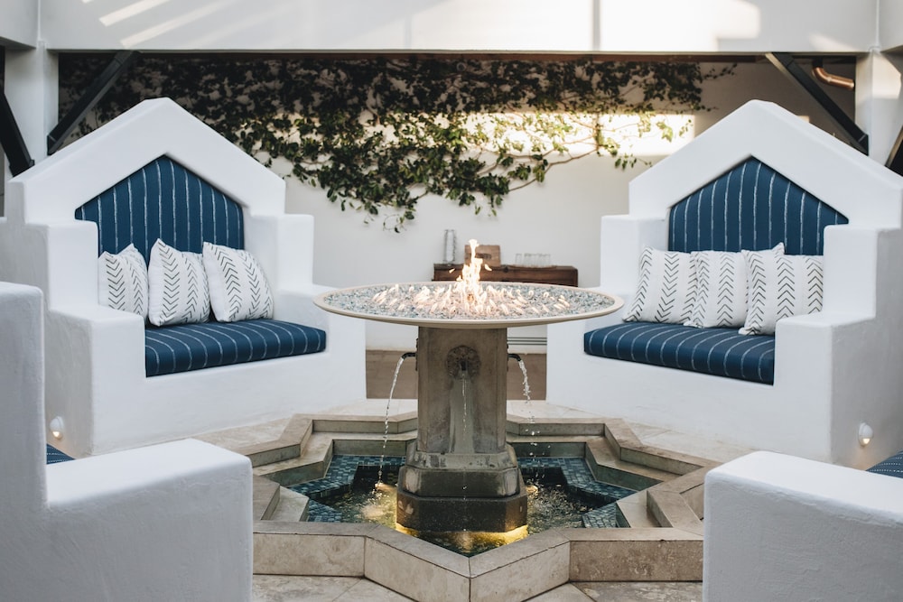 Cottage Inn & Spa 52/72