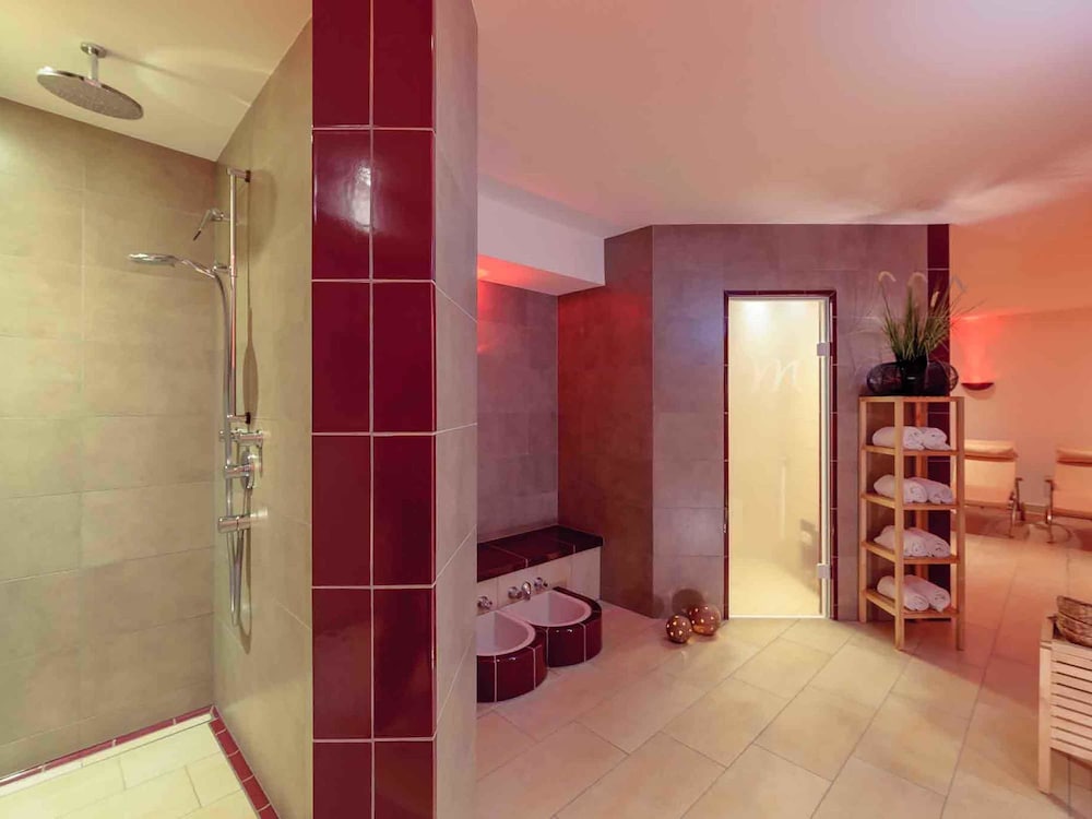 MERCURE HOTEL KOBLENZ 40/74
