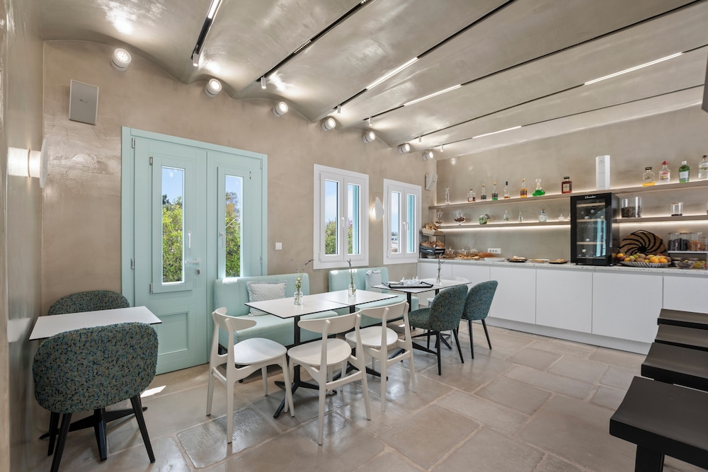 Majo Suites 49/60